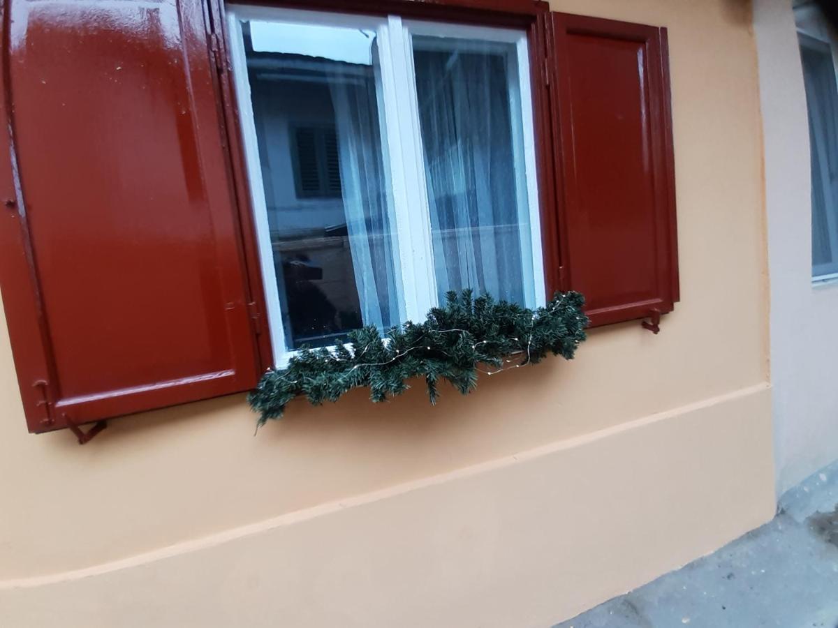 Flh - Studio Mai Cu Aroma De Cafea Si Ceai Sibiu Buitenkant foto